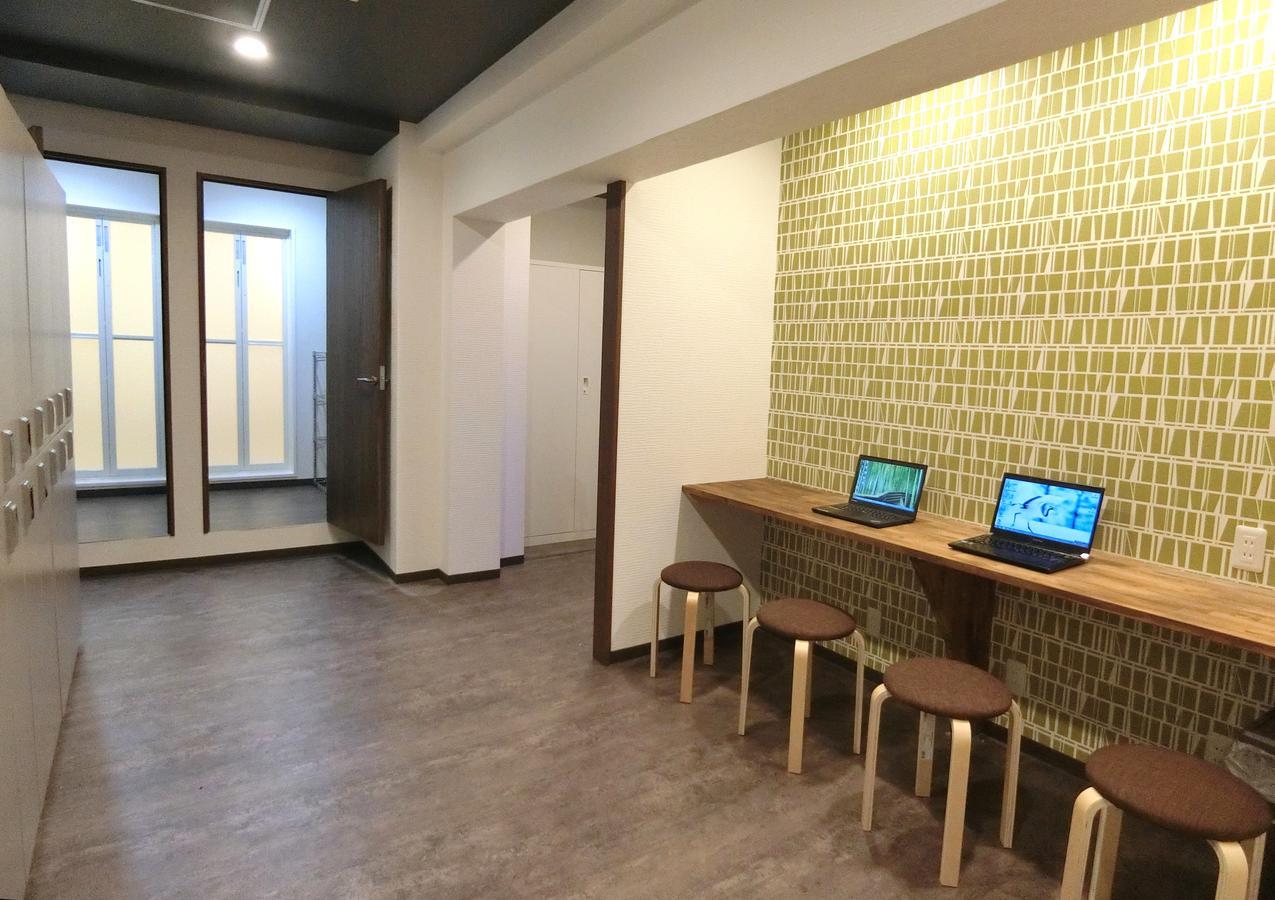 Capsule Hotel Manyudo 교토 외부 사진