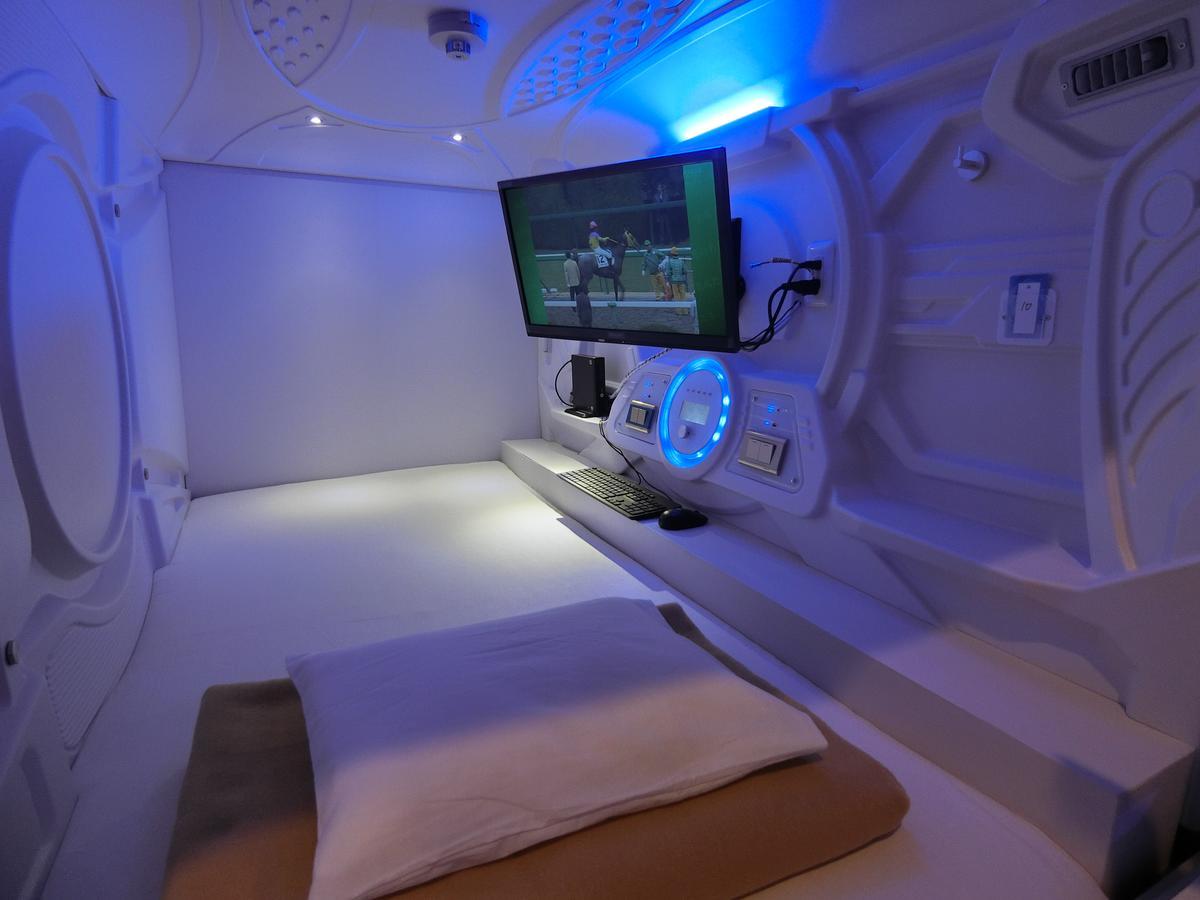 Capsule Hotel Manyudo 교토 외부 사진